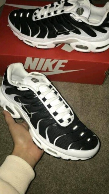 black and purple tns